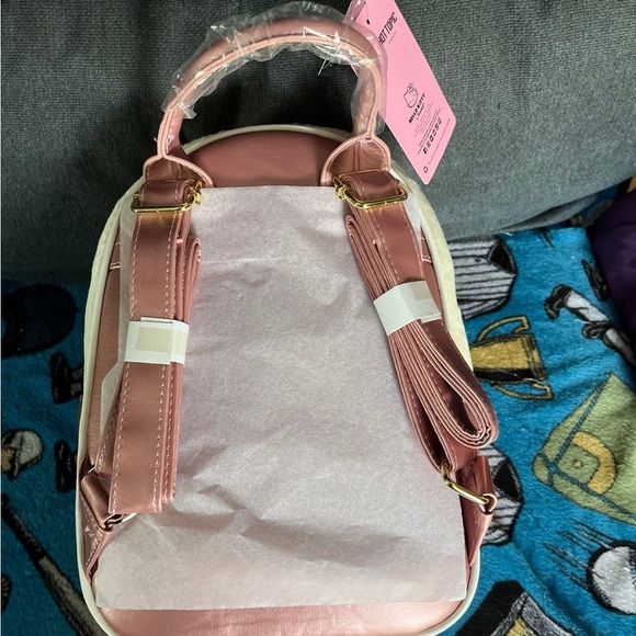 Hello Kitty  Backpack - Picture 3 of 3